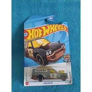 2023 Hot Wheels Time Shifter Treasure Hunt #210/250 Gray HW Metro 8/10